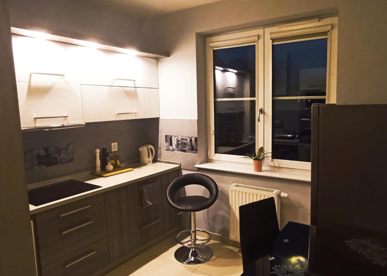 Apartament Szarlotka Apartment Jelenia Gora Bagian luar foto