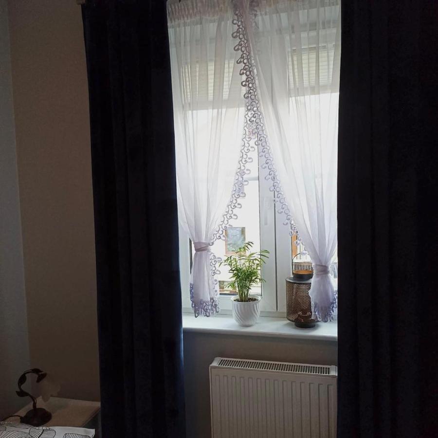 Apartament Szarlotka Apartment Jelenia Gora Bagian luar foto