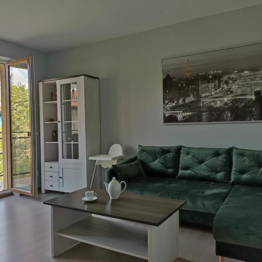 Apartament Szarlotka Apartment Jelenia Gora Bagian luar foto