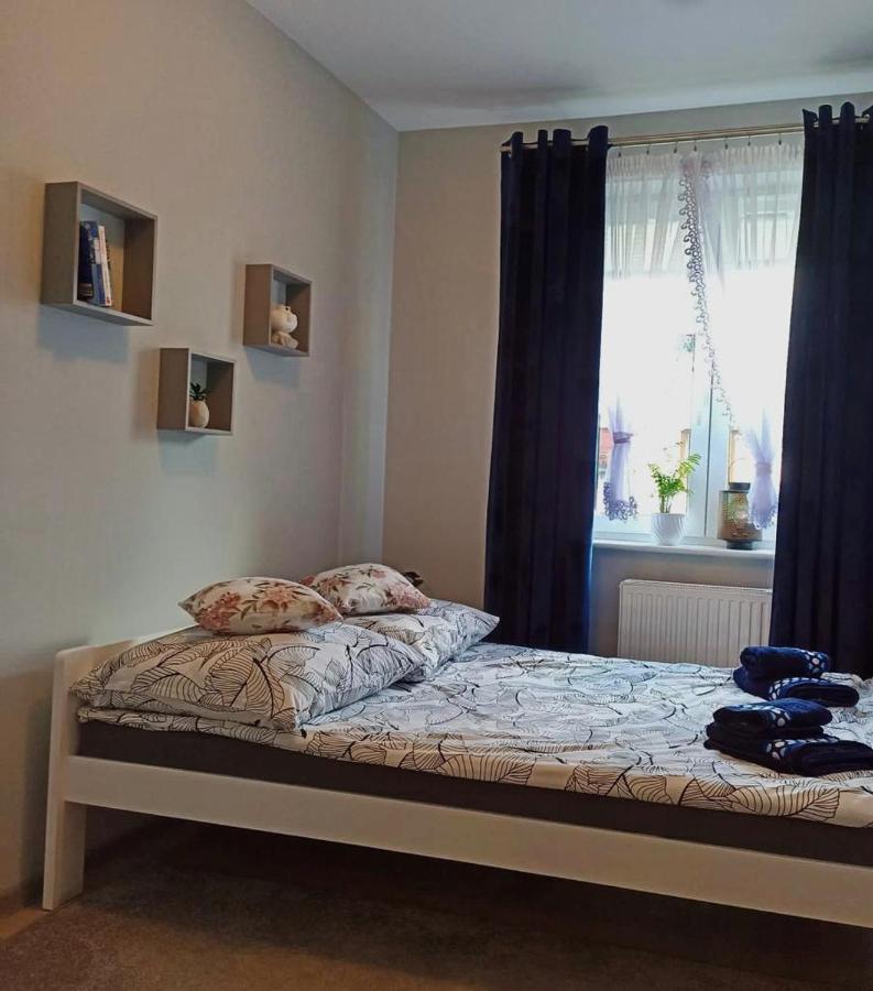 Apartament Szarlotka Apartment Jelenia Gora Bagian luar foto