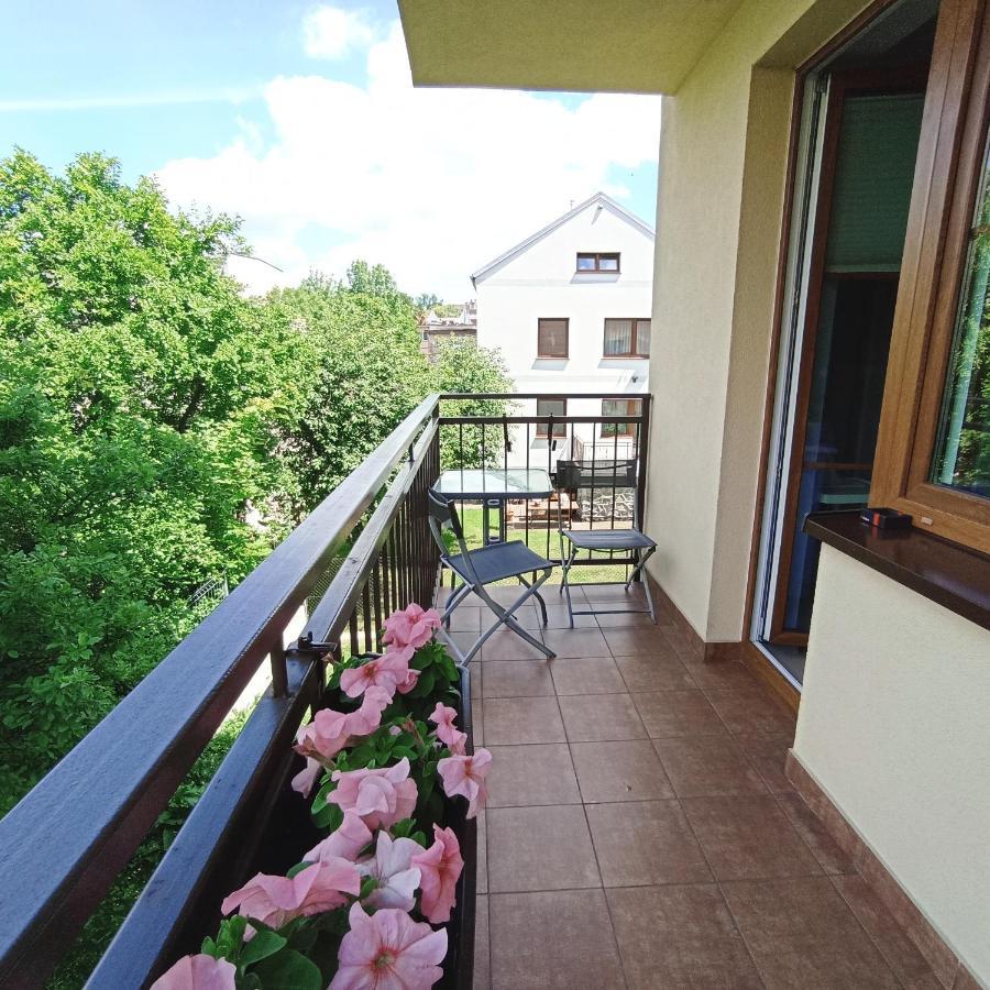 Apartament Szarlotka Apartment Jelenia Gora Bagian luar foto